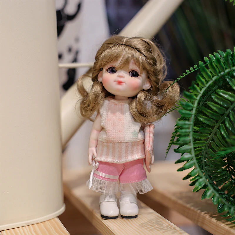 6-Inch/15cm Porcelain Doll · Bunny Ears Edition