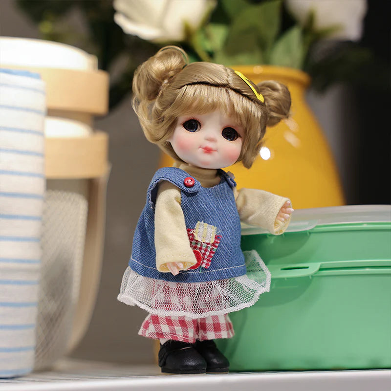 6-Inch/15cm Porcelain Doll · Handmade Collectible Edition