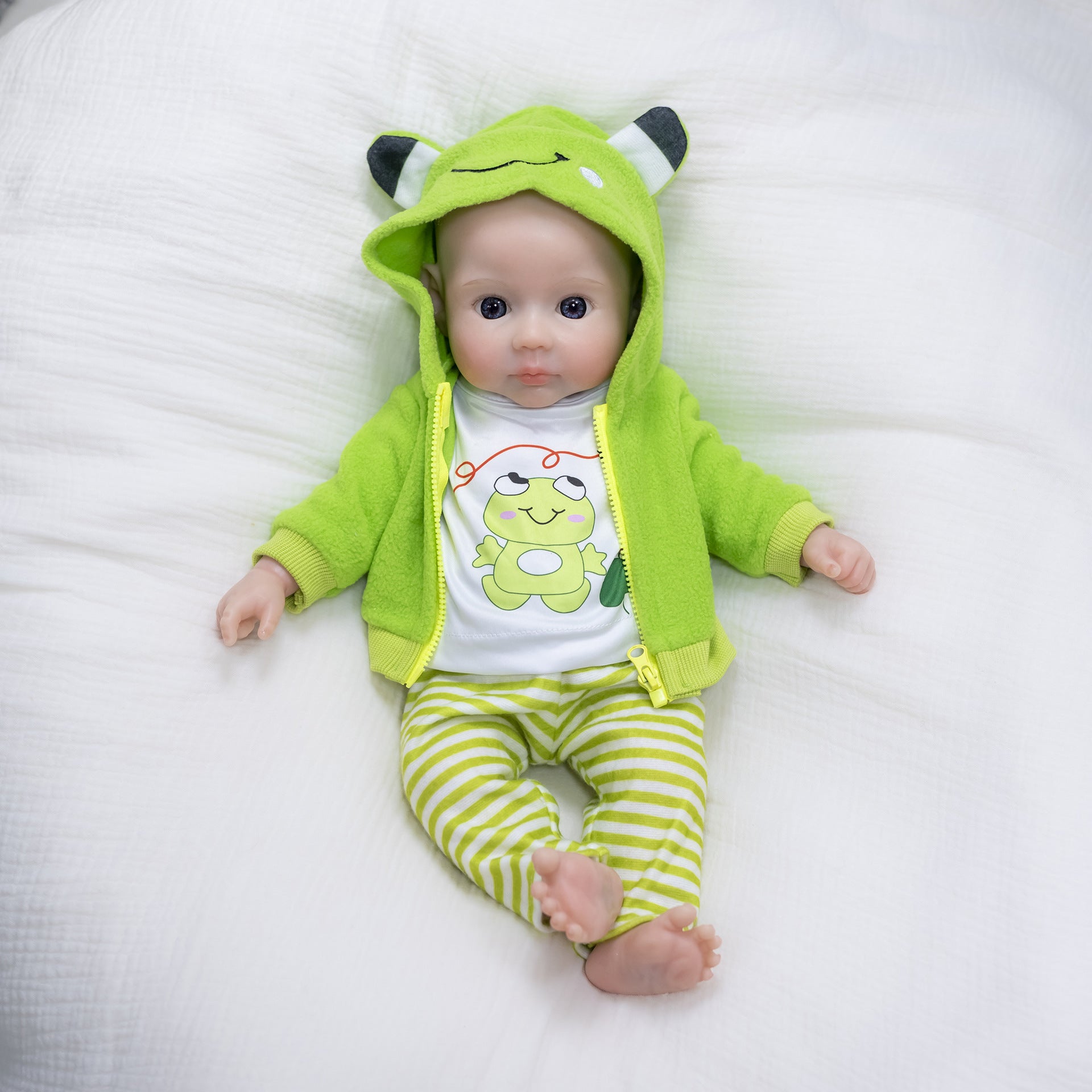 16 / 18 Inch with Full Silicone Realistic Reborn Doll, Heartwarming Companion for Children and Adult Collectors on Special Occasions
