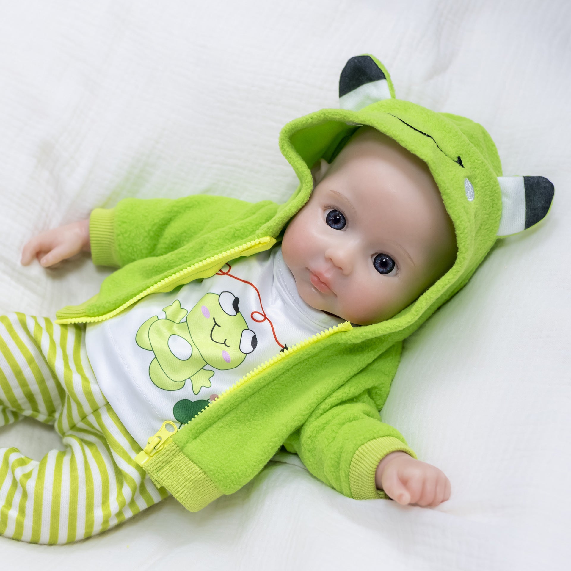 16 / 18 Inch with Full Silicone Realistic Reborn Doll, Heartwarming Companion for Children and Adult Collectors on Special Occasions