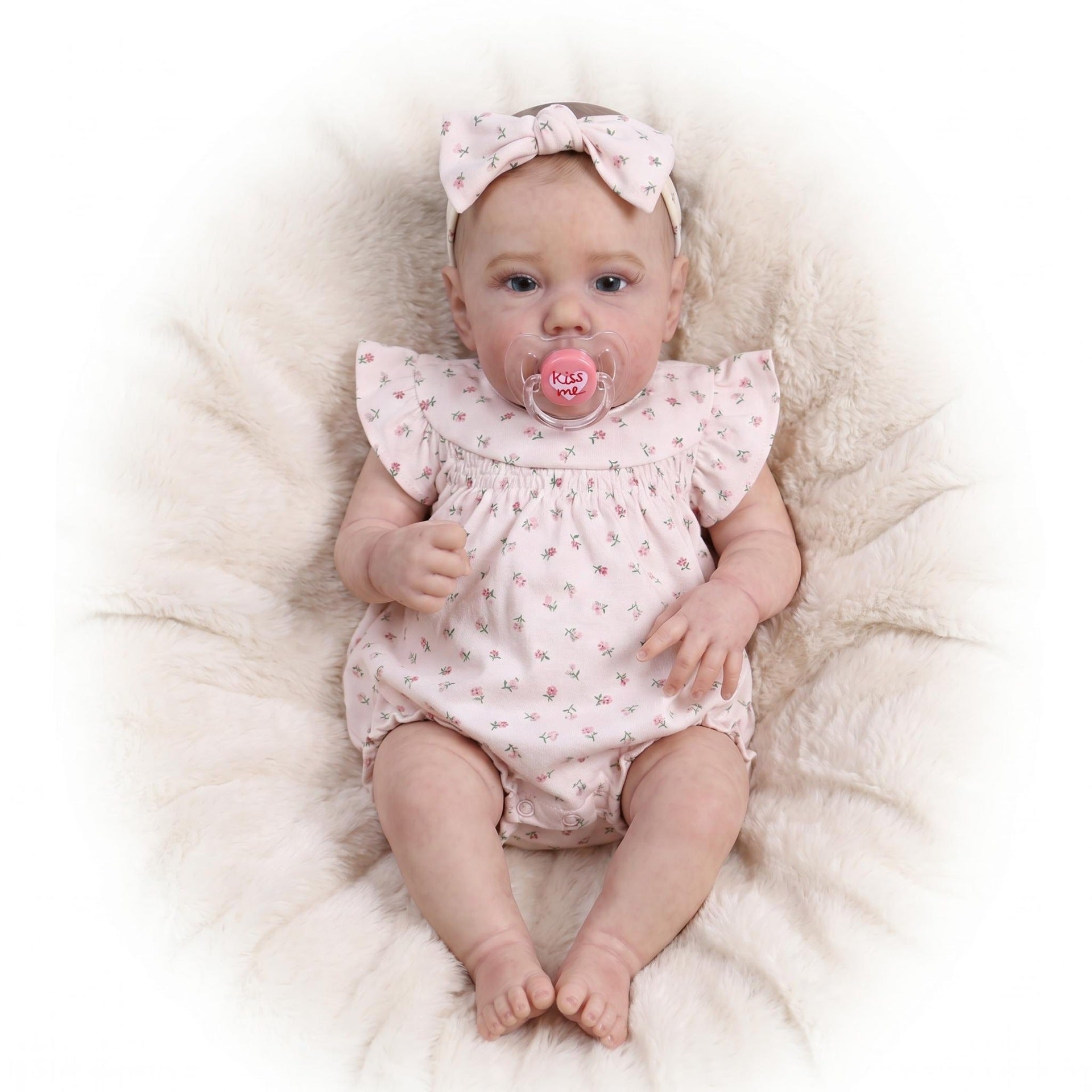 Lifelike Reborn Girl Doll 22 Inch with Cloth Body, Perfect Surprise Gift Idea For Christmas, Thanksgiving, Birthday and Year-Round Gifting