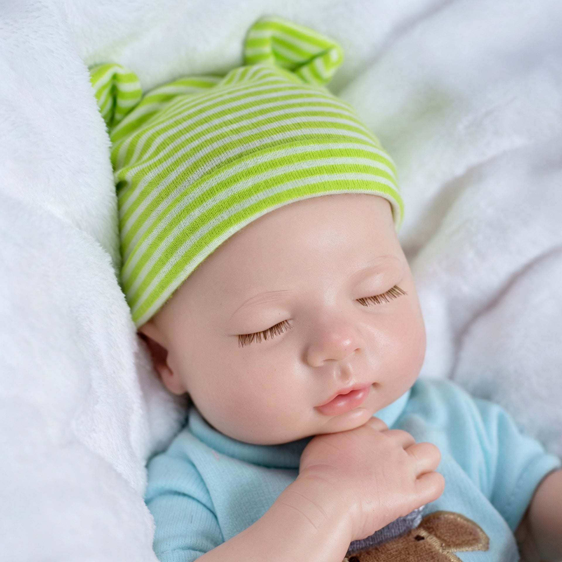 [Drink and Wet System] 13 Inch with Full Silicone Body Reborn Doll, Lifelike Play Companion, Perfect Present for Holiday Celebrations and Birthdays