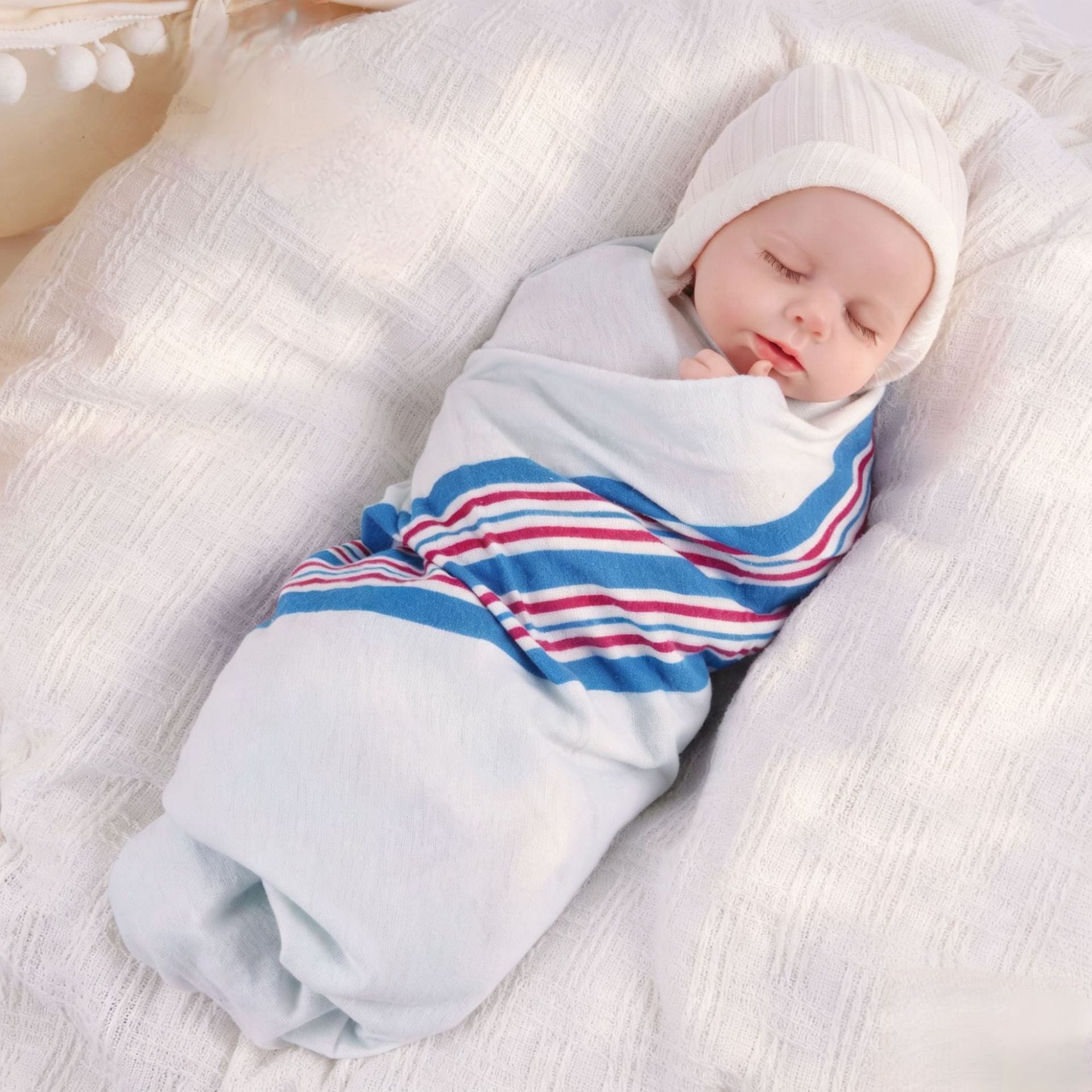 18 inch simulated reborn baby doll super soft and realistic with full solid silicone boby Present for Doll Enthusiasts