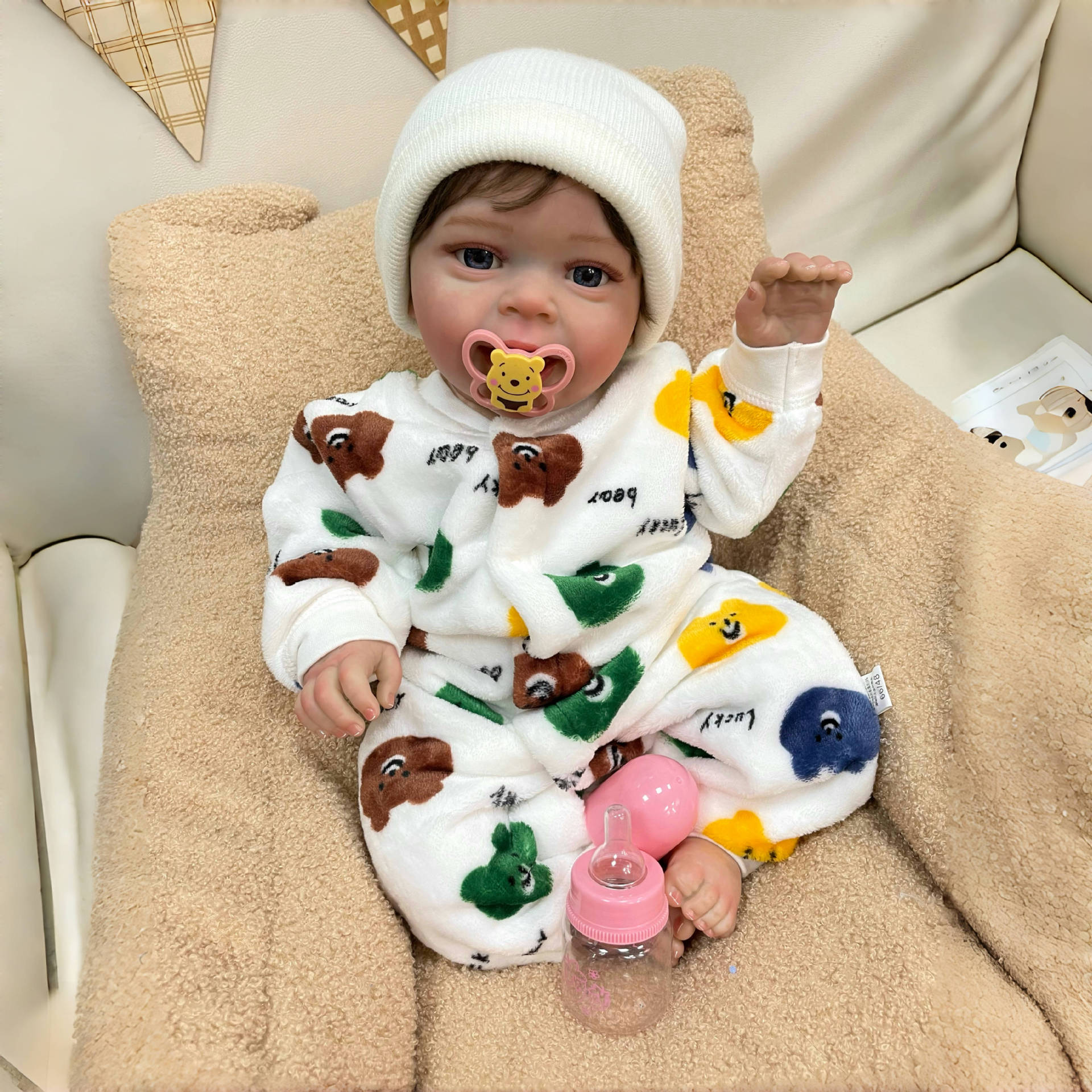 23inch Handmade Lifelike Reborn Baby Doll with Cloth Body Realistic 3D Skin Children Play Toy for Little Girls