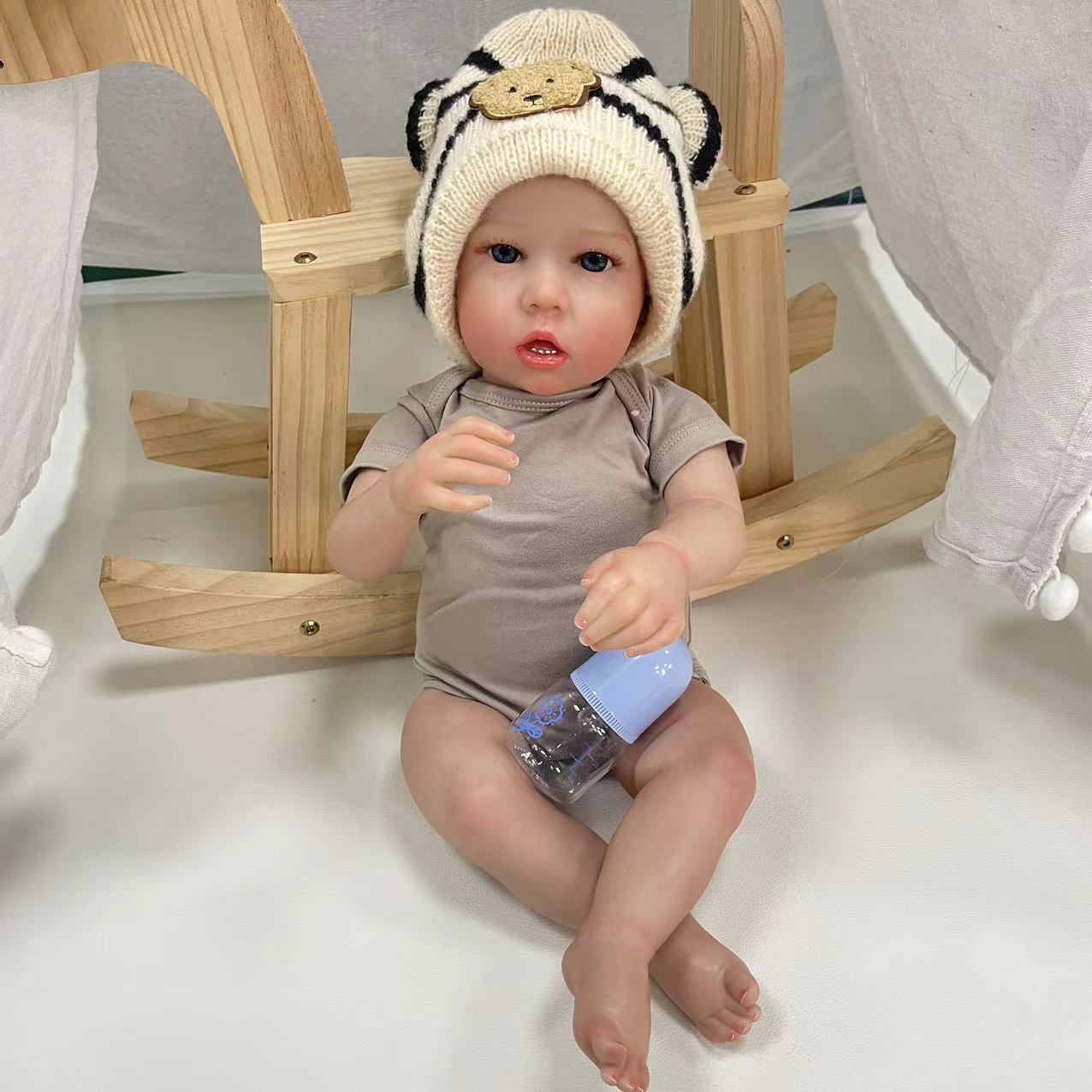 23Inch Realistic Reborn Dolls Lifelike with Cloth Body Gifts for girl