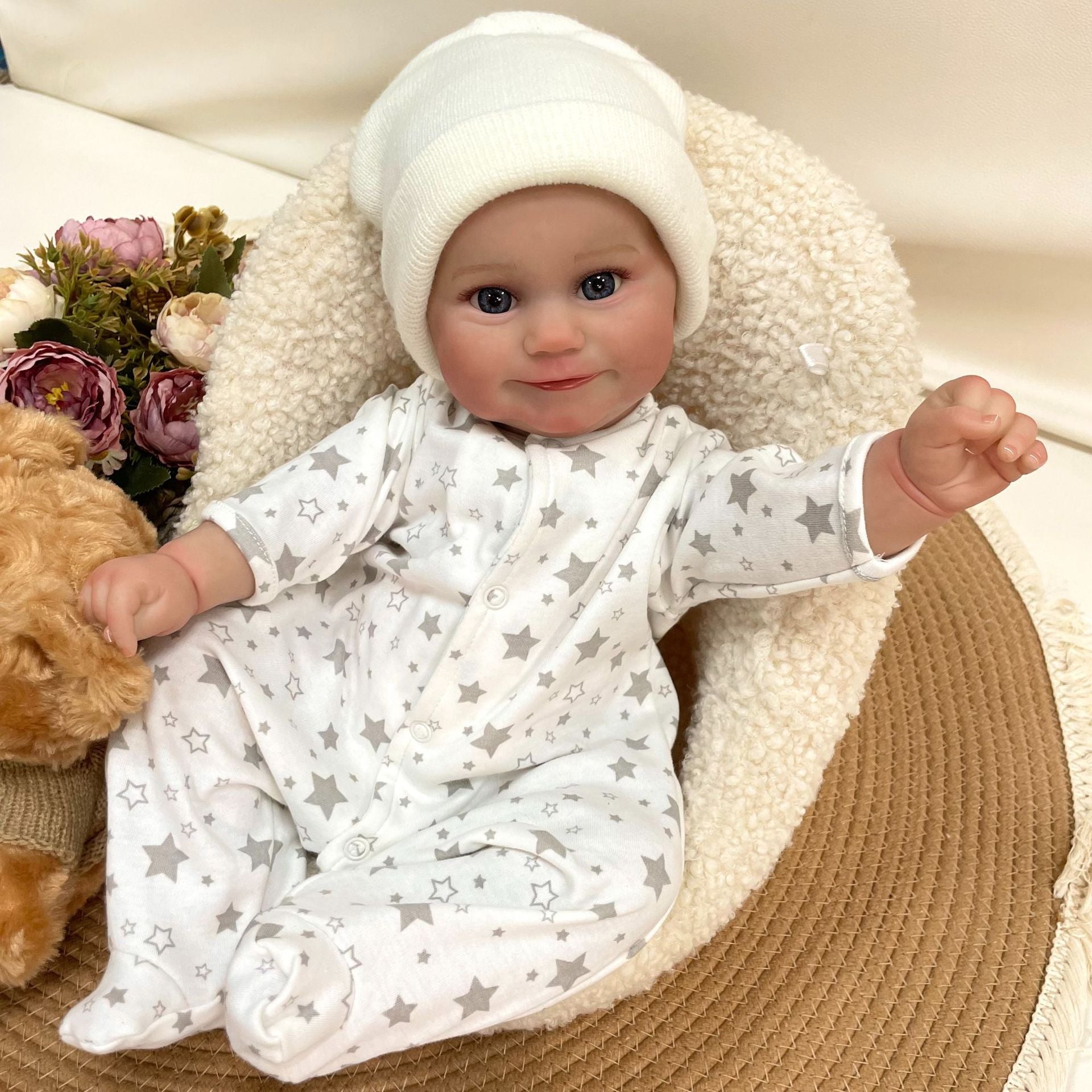 19Inches Handmade Lifelike Reborn Doll with Cloth Body 3D Skin Realistic Newborn Baby Play Toy Gift for Girls & Doll Collectors